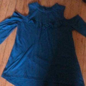 A cold shoulder kids top